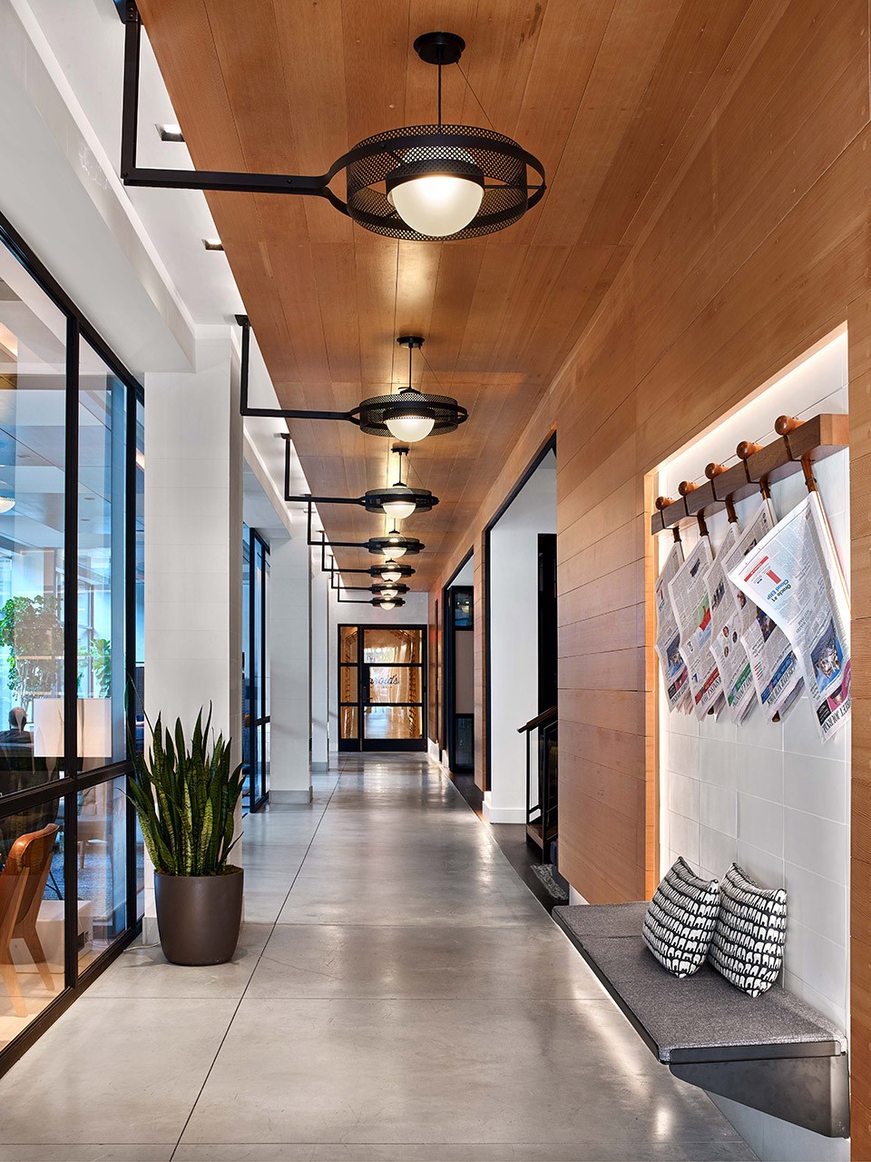6-Arlo Hudson Square, New York by AvroKO