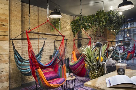 6-Hammock, Vegan hang out by Egue y Seta