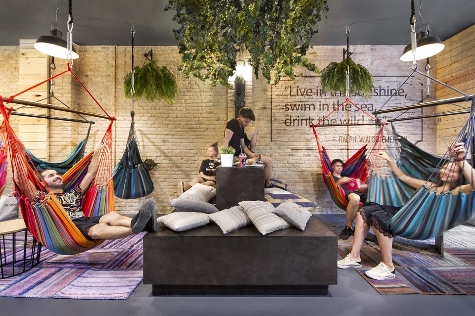 7-Hammock, Vegan hang out by Egue y Seta