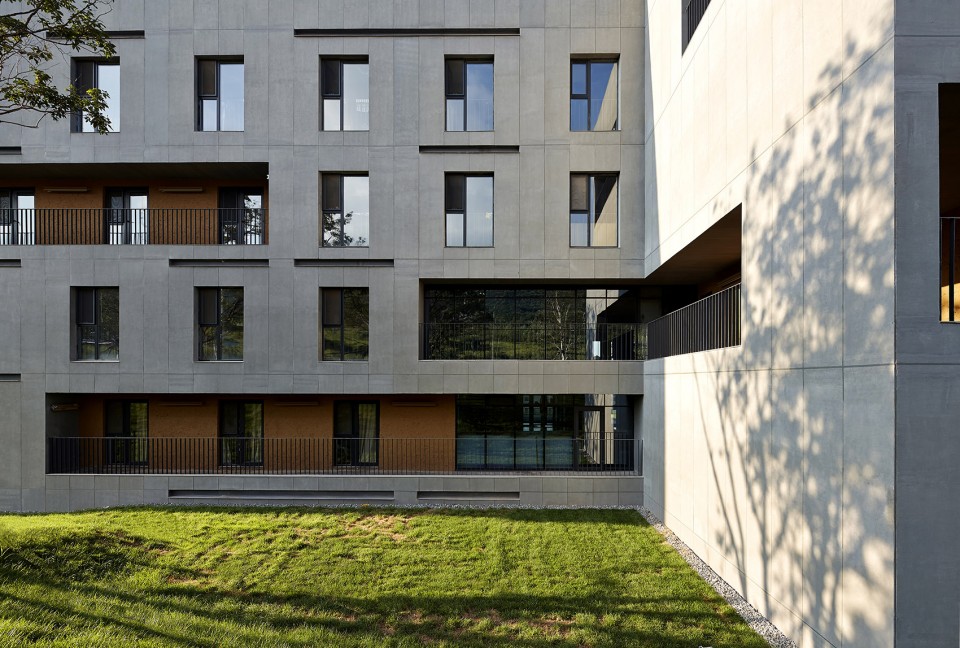 7-South facade partial_New Youth Commune_Wang Shuo