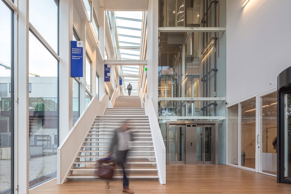7-Temporary Courthouse Amsterdam by Cepezed Architects