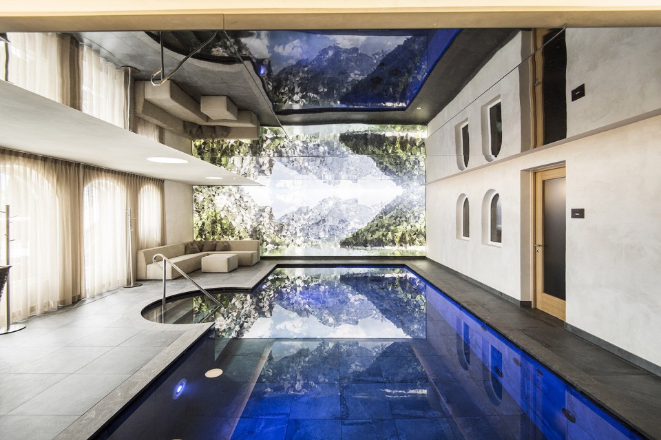 72-Hubertus oscillating between heaven and earth by noa*