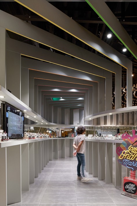 9-Shanghai K11-Little Ondine by X&Collective Design