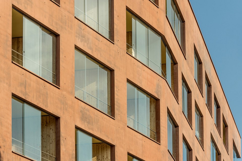 A ship dockside - medical and social residence and day hospital by Atelier d’architecture Brenac + Gonzalez et associés-13