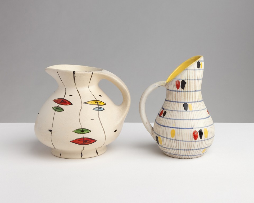 不对称的瓷壶 / vicky thornton - 谷德设计网