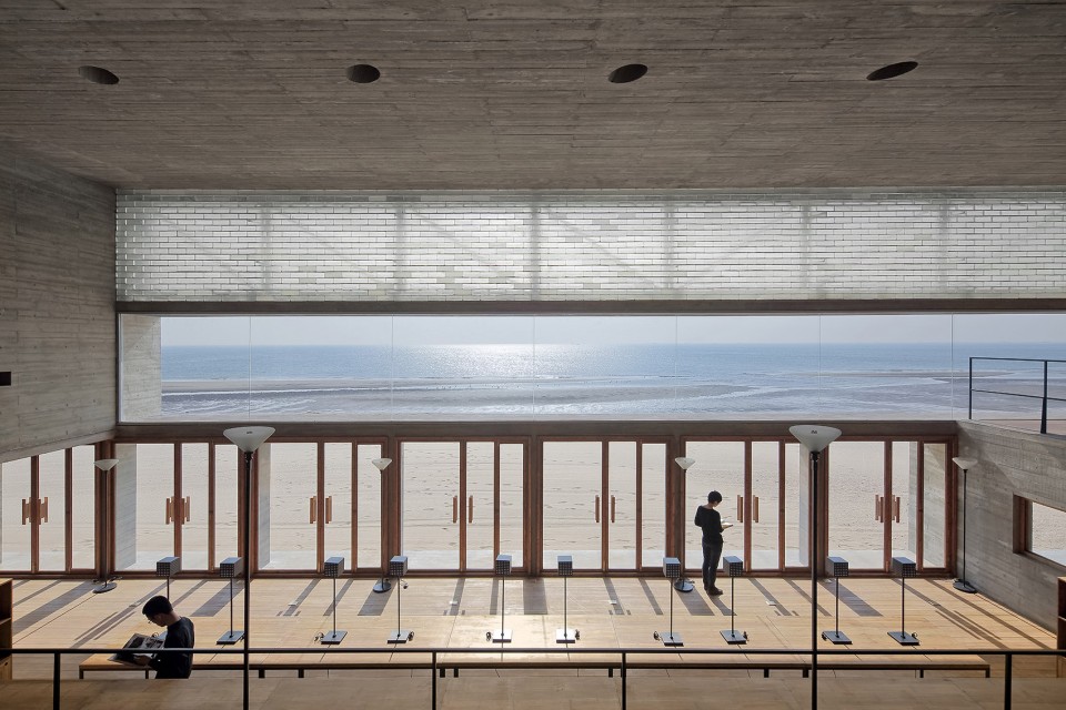 Seashore Library 13