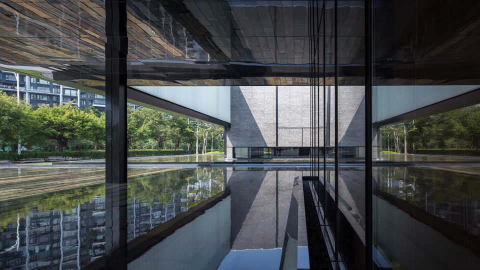 The Exhibition Center of Super Headquarters Base in Shenzhen Bay by Shenzhen Huahui Design-15