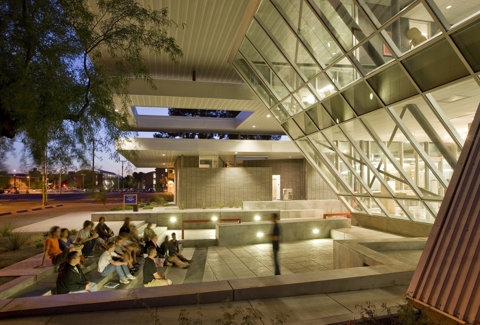 The University of Arizona Poetry Center by Line and Space-5