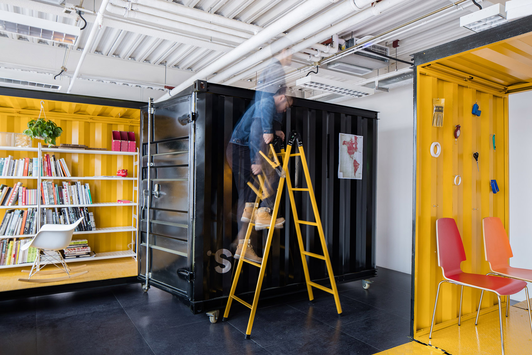 Tidal Container Office, Beijing by office PROJECT - 谷德设计网