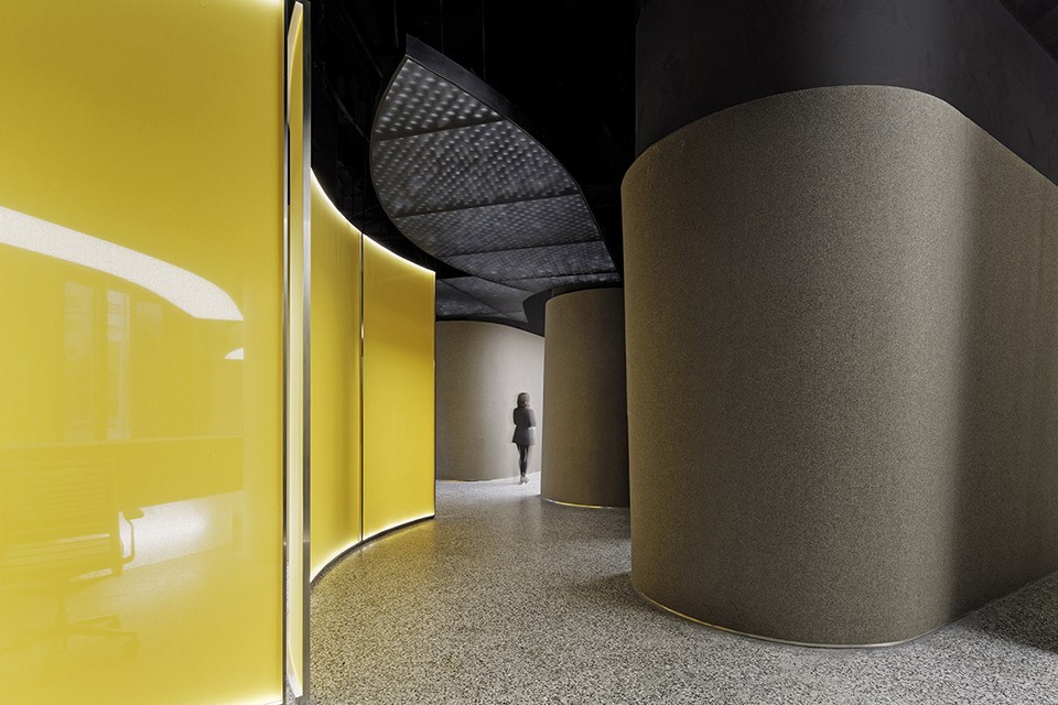 保利置地广场商办售楼部_04