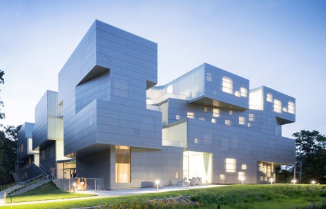 爱荷华大学视觉艺术馆，美国 / Steven Holl Architects