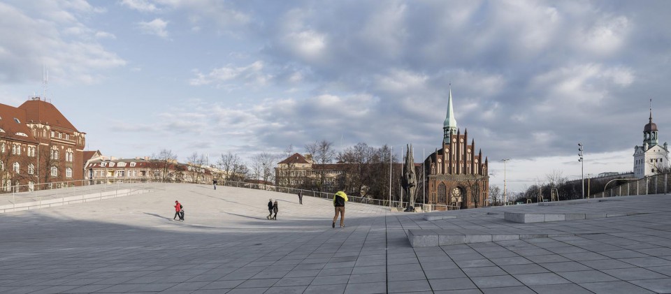 003-National Museum in Szczecin by KWK Promes