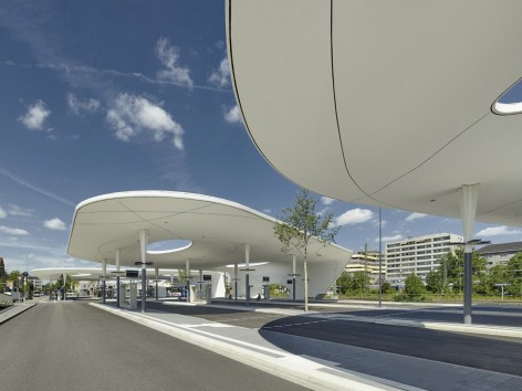 003-Pforzheim-Bus-Station_Metaraum-960x720