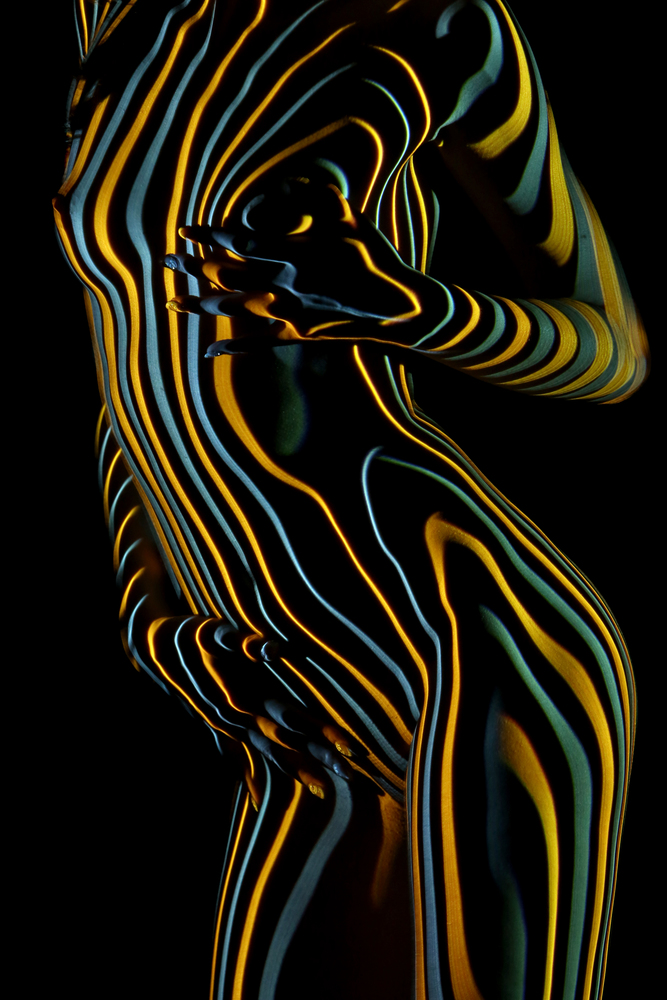 超现实主义肖像作品–光影下的身姿daniolivier