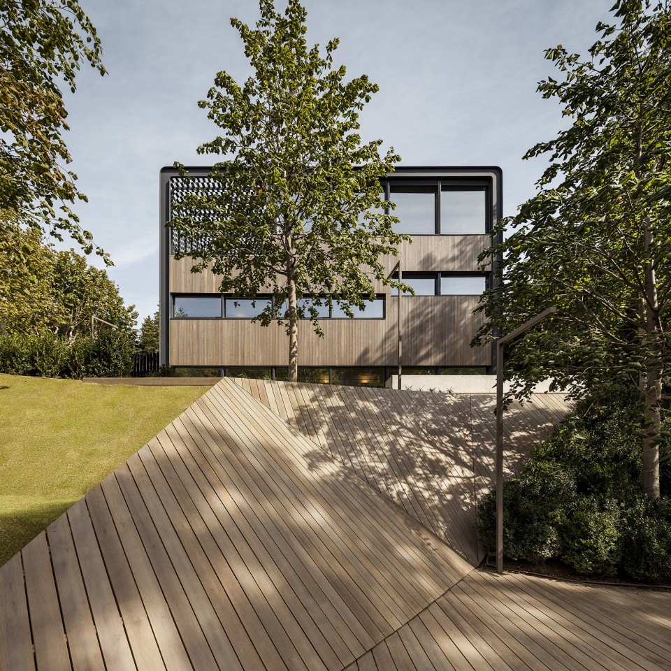 005-TR House in Barcelona by PMMT ARCHITECTS