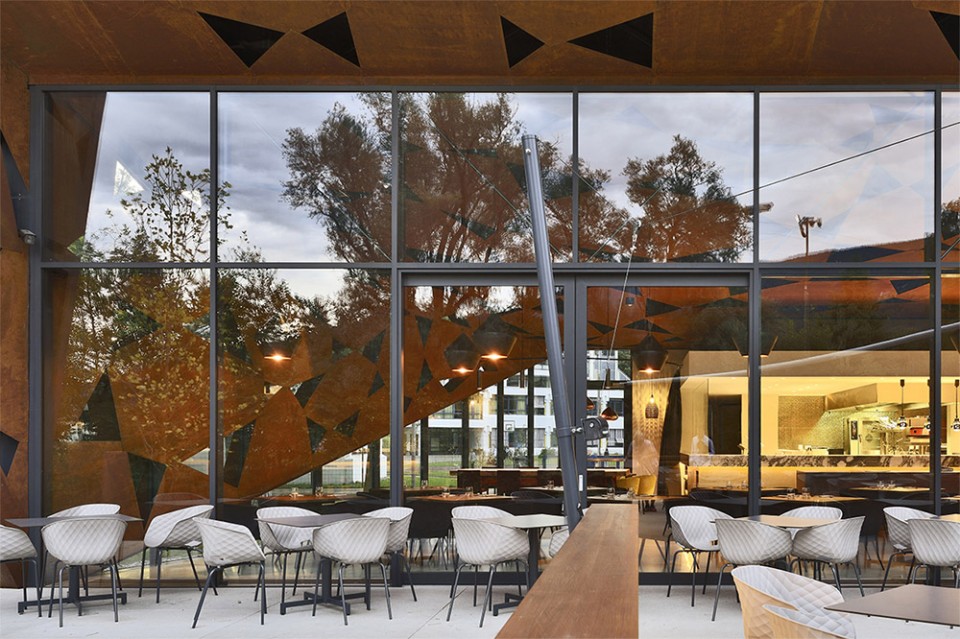 009-Restaurant Brix 0.1 by markus tauber architectura