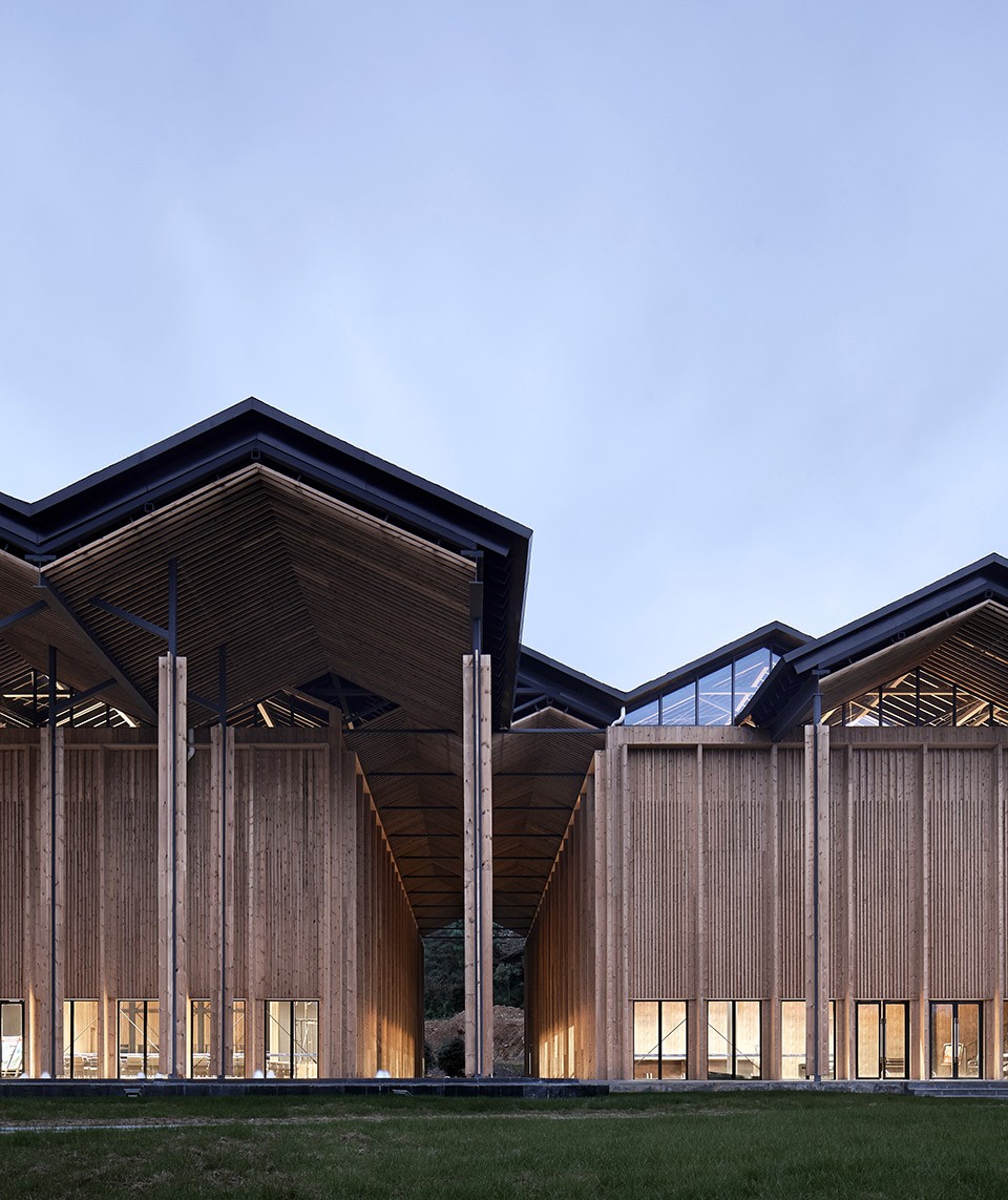 04 北立面局部 摄影:候博文- Shitang Village Internet Conference Center, Jiangning, China by AZL Architects