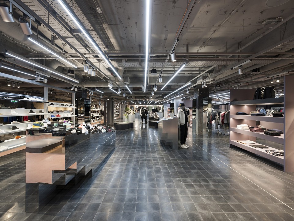 161020tm01 dipartment store Gonzalez Haase AAS