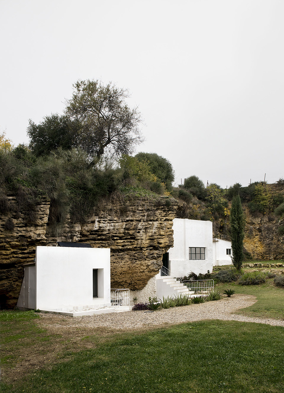 1-Casa-Tierra-UMMO-Estudio-Caja-de-luz-07