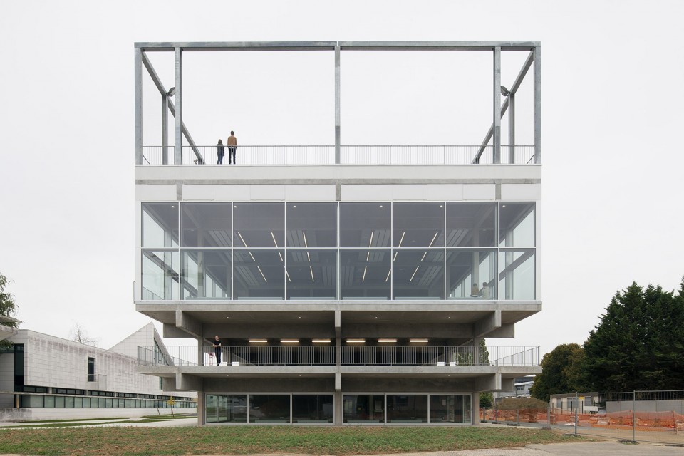 1-SAC_001_public condenser_muoto