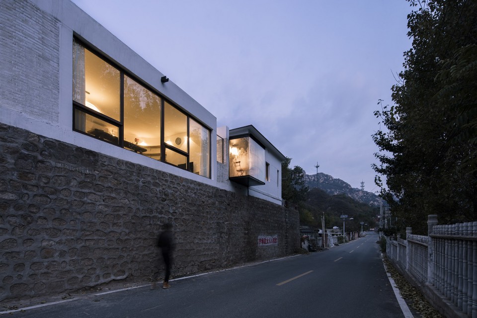 1-Yi She Mountain Inn by DL Atelier
