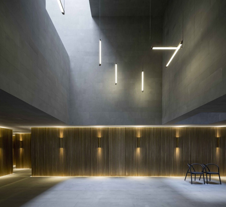 11_new shanghai theatre_neri hu