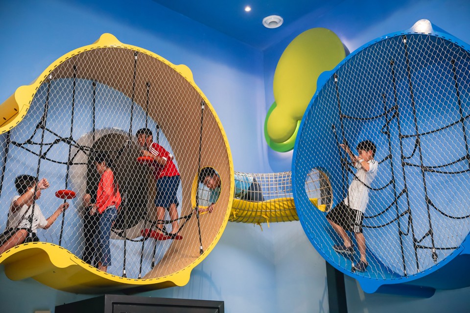16-Singapore Cinemaxx Junior by DP Architects