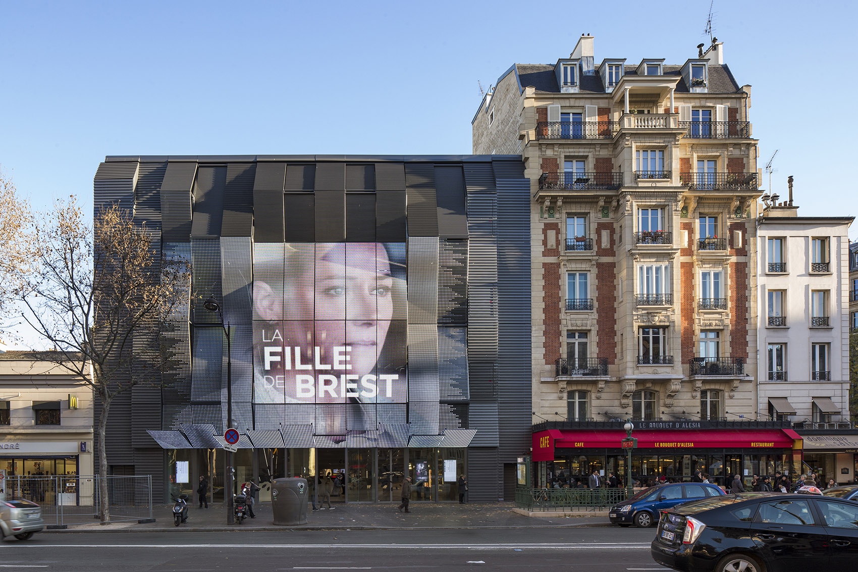Renovation of the Alésia Cinema in Paris by Manuelle Gautrand ...