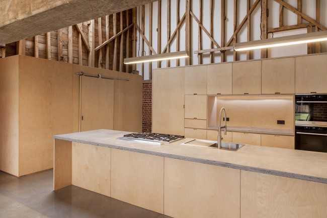 19-Church Hill Barn, Suffolk by David Nossiter Architects
