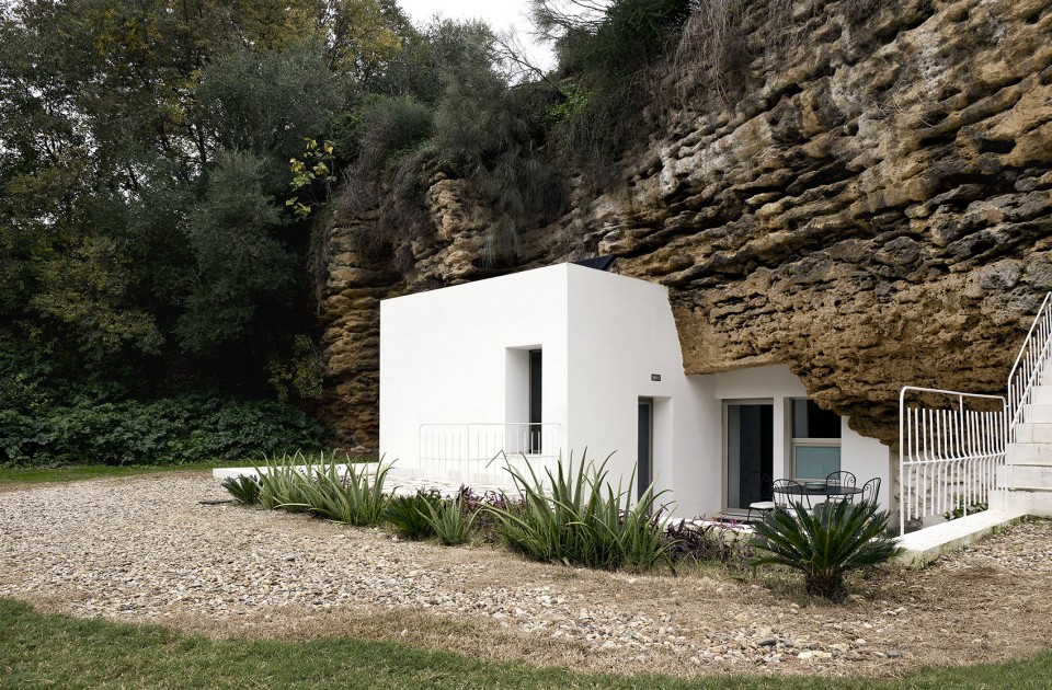 2-Casa-Tierra-UMMO-Estudio-Caja-de-luz-09