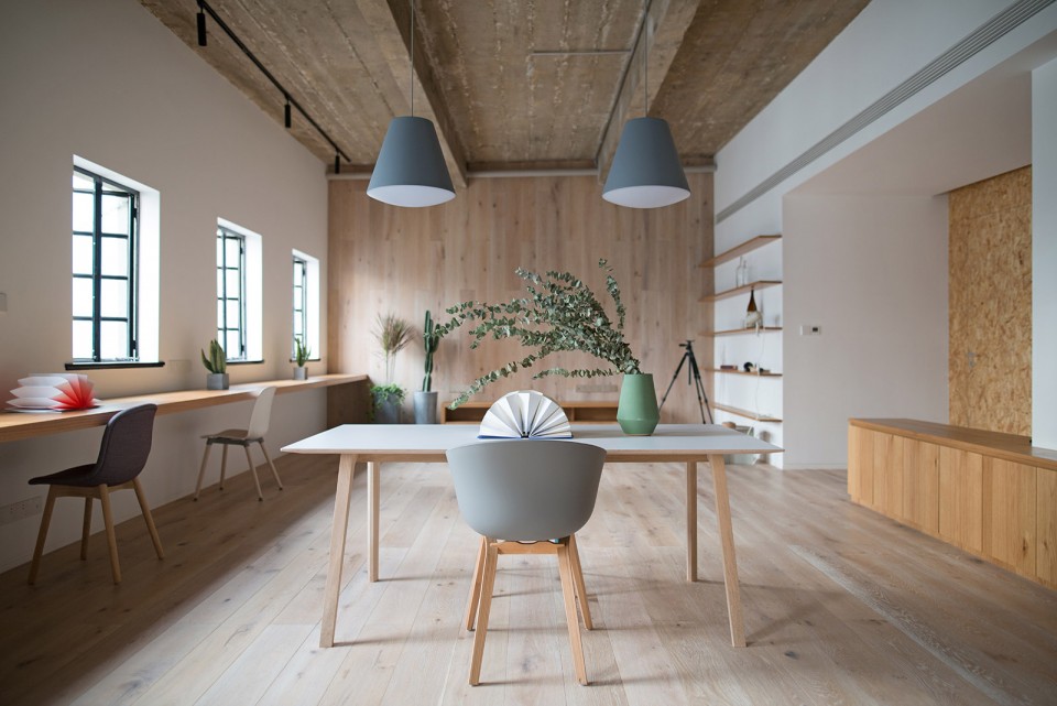 2-living3_House-H_kooo architects