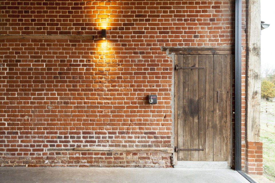 33-Church Hill Barn, Suffolk by David Nossiter Architects