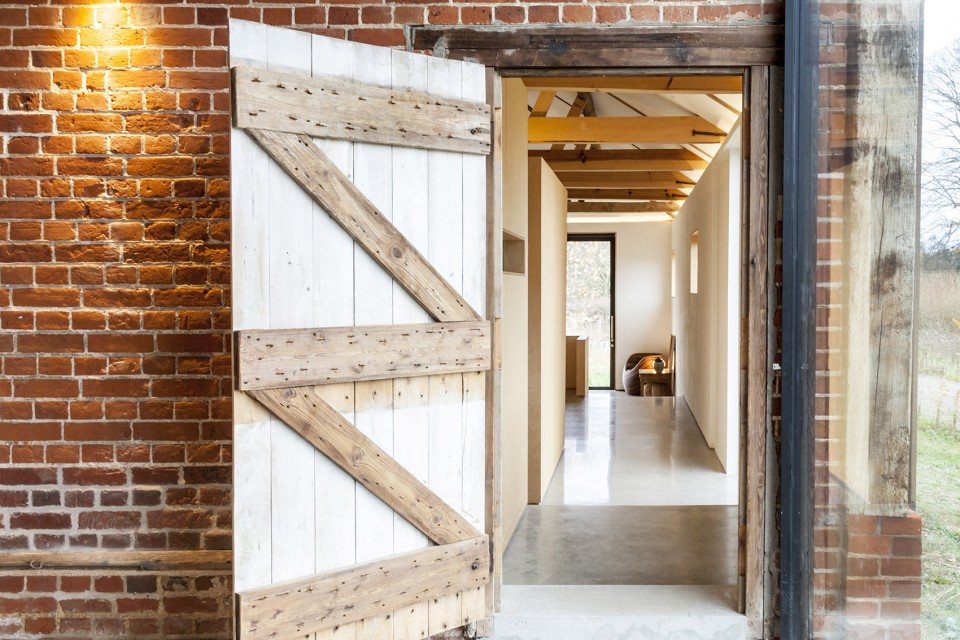 34-Church Hill Barn, Suffolk by David Nossiter Architects