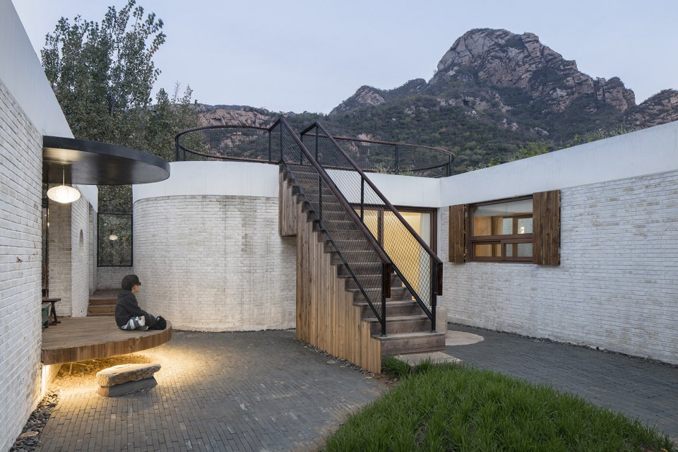 5-Yi She Mountain Inn by DL Atelier