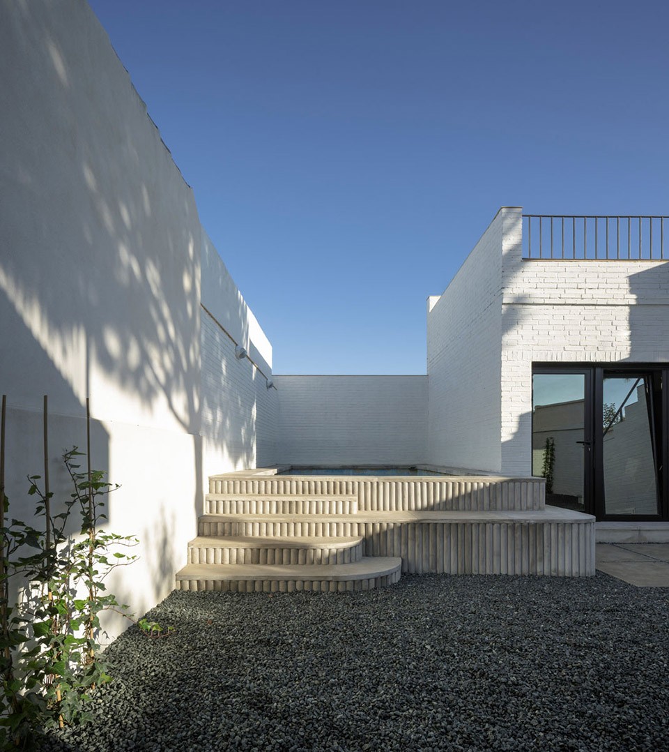 7-Casa Lissen, Sevilla by Studio Wet