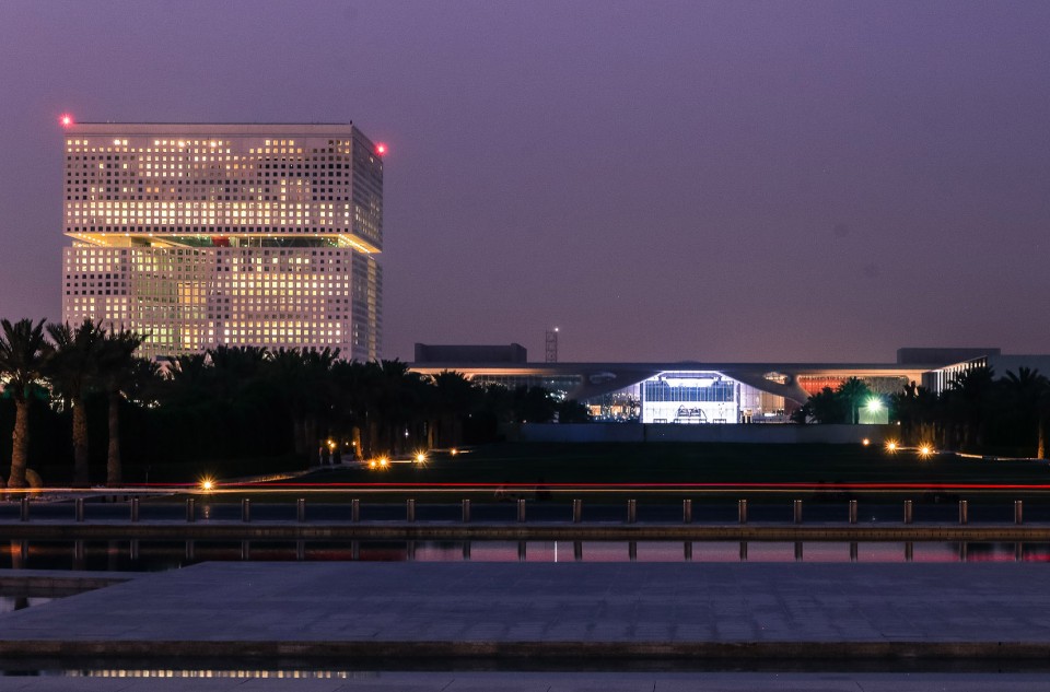 OMA.QFHQ-16