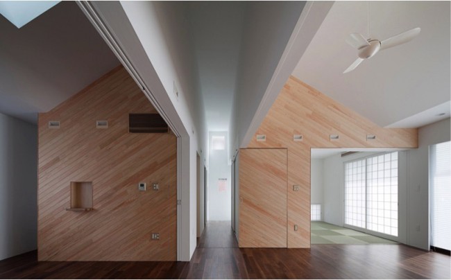 fig2 Three Corridors House