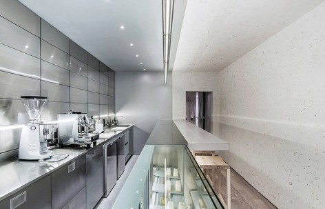 集咖啡厅、购物、办公于一体的YUNZHU北京工作室 / JANG DESIGN