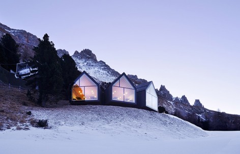 与群山对话 - 意大利山上餐厅 / PETER PICHLER ARCHITECTURE & ARCHITEKT PAVOL MIKOLAJCAK