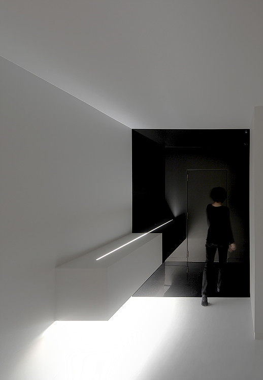 001-TM Headquarters, Osaka, Japan by Jun Murata