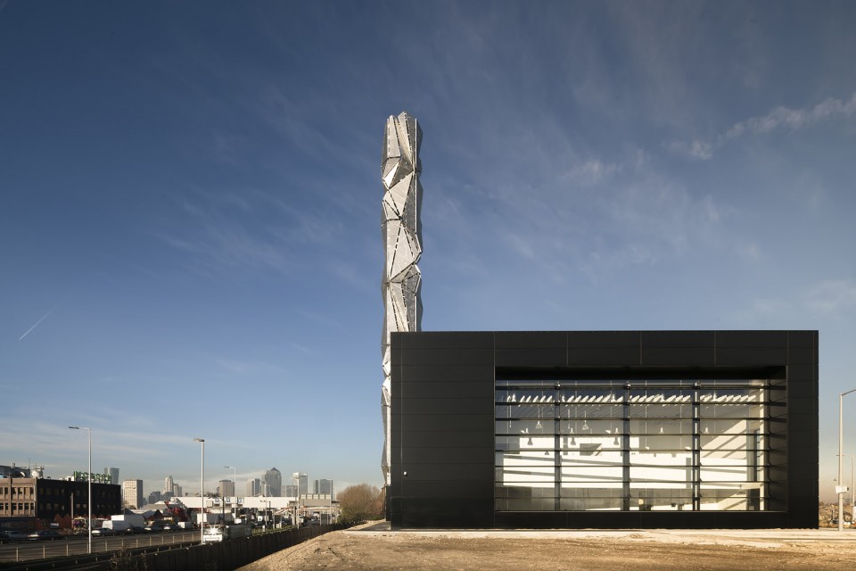 005-Greenwich Peninsula Low Carbon Energy Centre by C. F. Moller Architects
