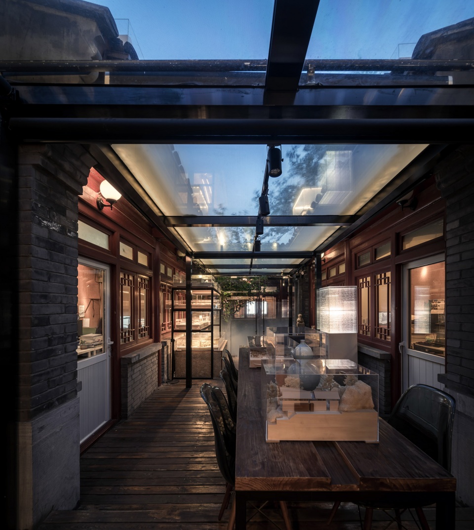 remembering the past in buro ziyu zhuang gulou no 7 courtyard