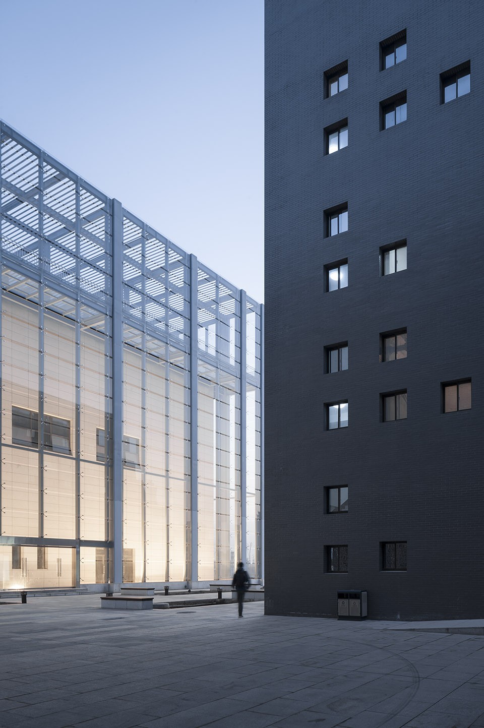 006-Weinan Culture and Art Center by Architectual Design and Research Institute of Tsinghua University