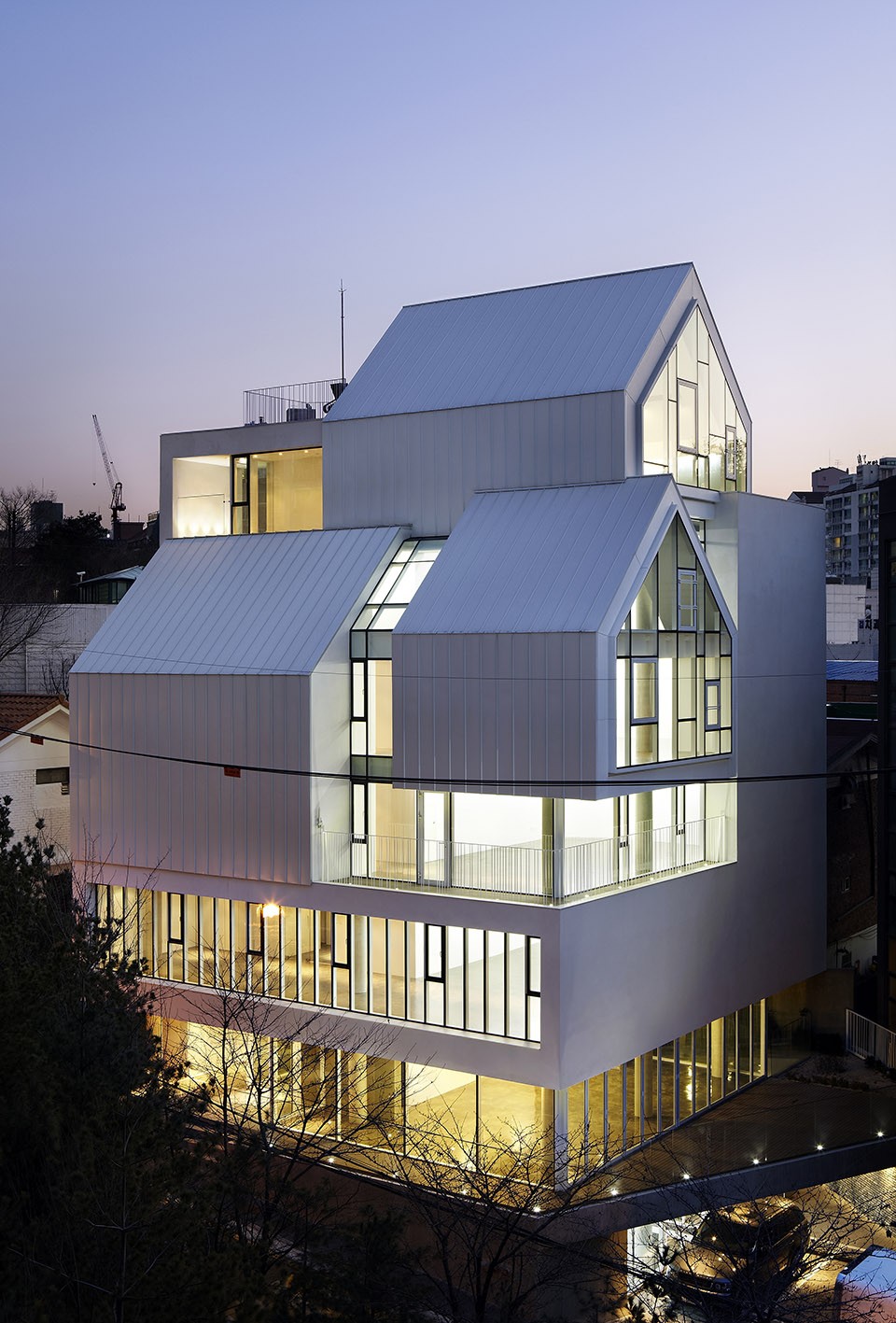02 - Cheongdam, March Rabbit by Kim Dong-jin and L’EAU design