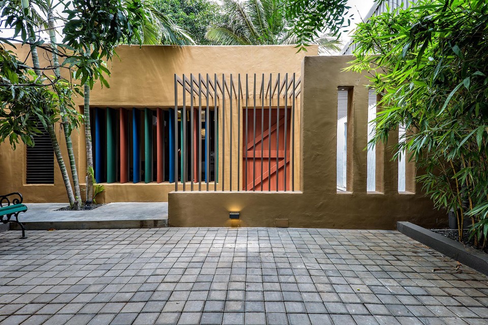 1-entrance1_photo company_Lovekar