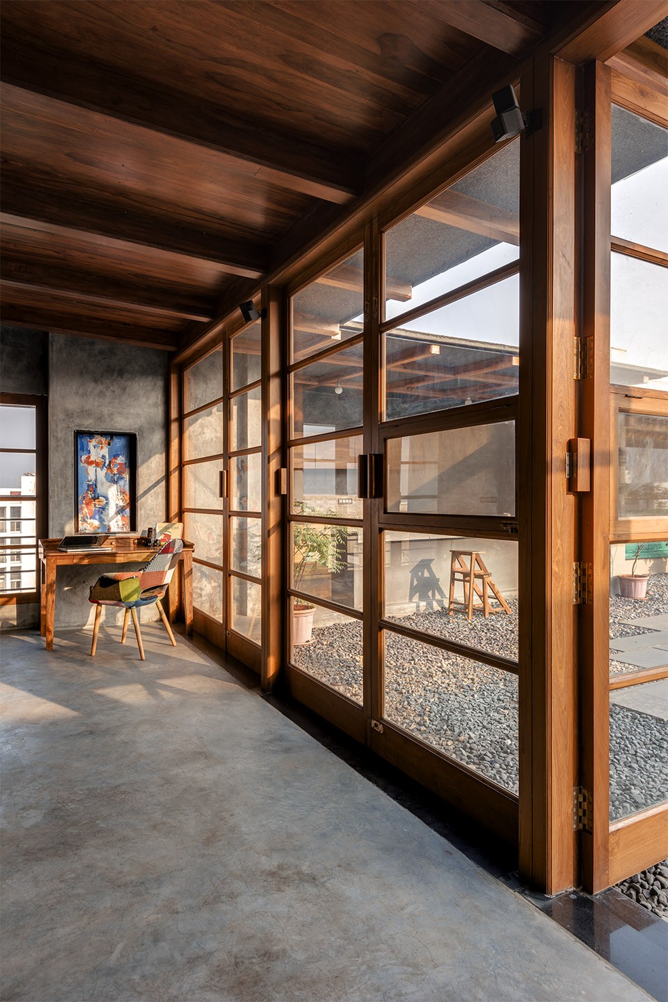 1-library2_veranda_Studio Course