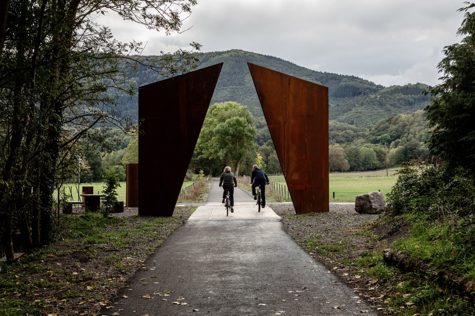 the chemin des carrieres quarries track by reiulf ramstad arkitekter