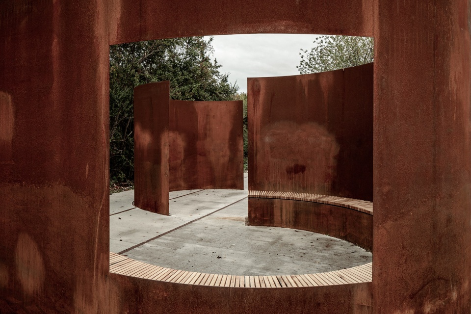 the chemin des carrieres quarries track by reiulf ramstad arkitekter