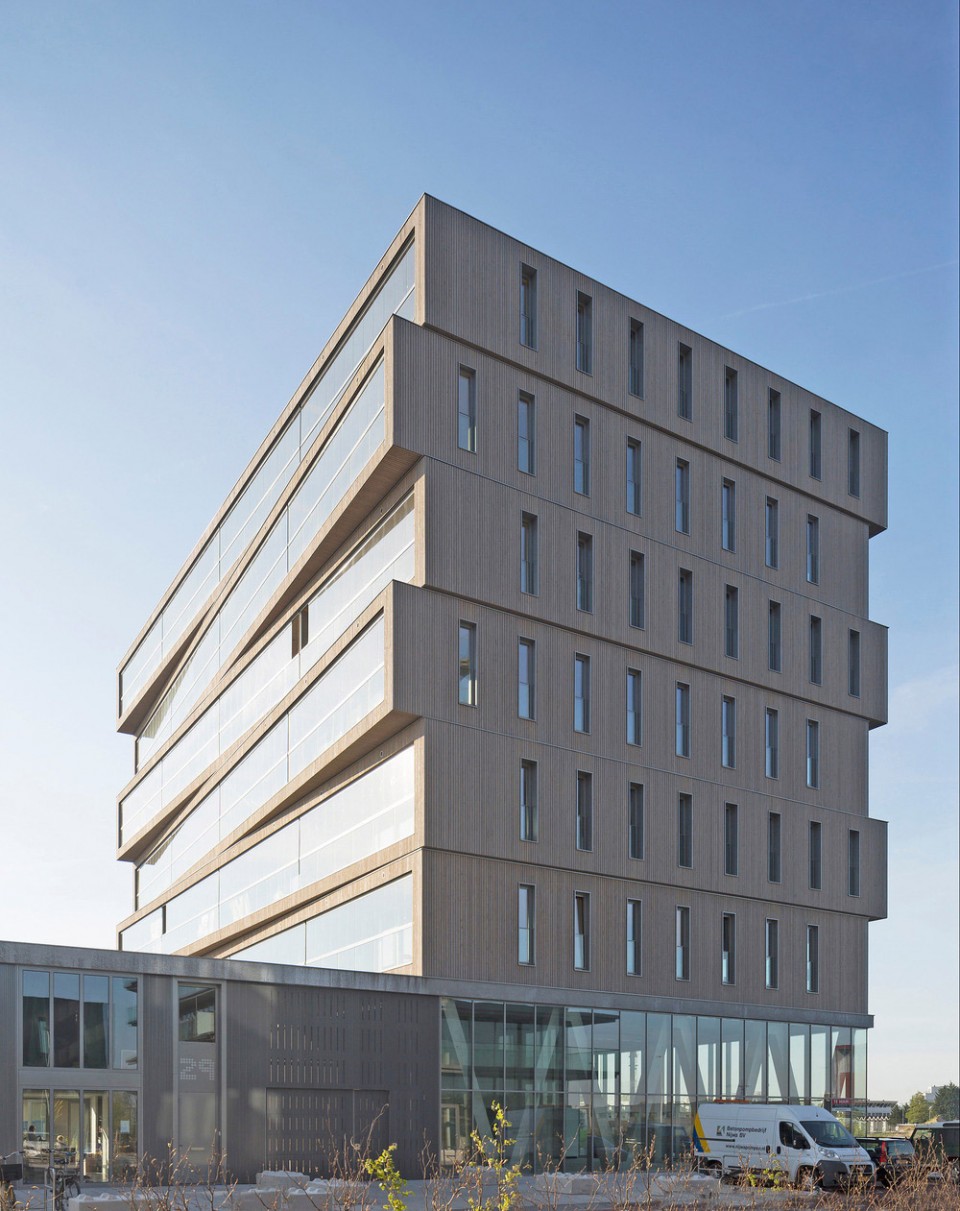 3-Patch22, Amsterdam by FRANTZEN et al