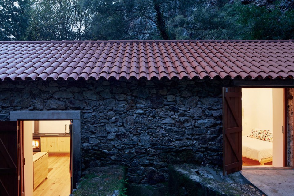 3- Watermill on the Crag by BRUNO LUCAS DIAS